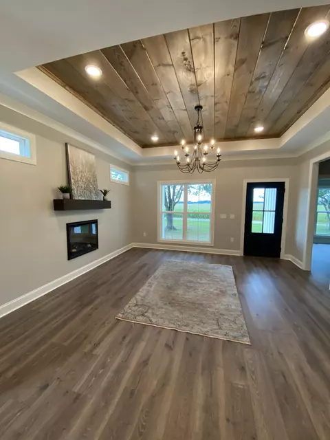 400 Carrie Ln, Loretto, TN 38469 photo 8