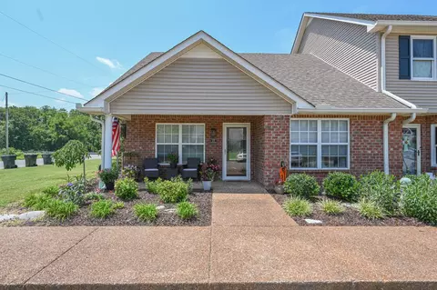 138 Cambridge Dr #C1, Gallatin, TN 37066