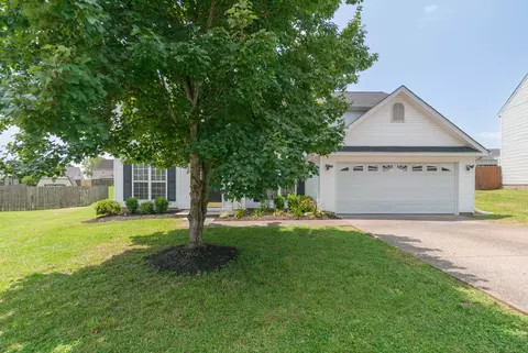 5006 Guardian Ct, Spring Hill, TN 37174