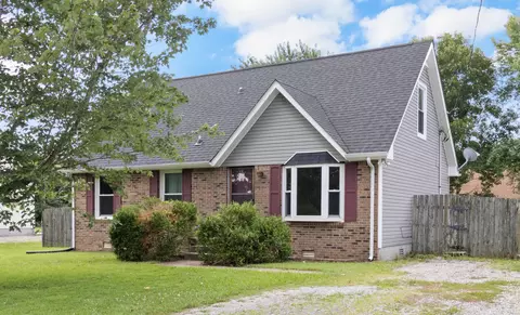 412 Appleton Dr, Clarksville, TN 37042