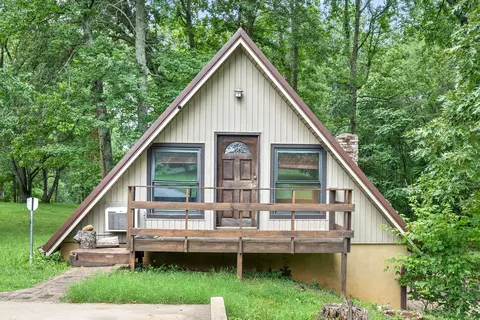 1387 West Rd, Clarksville, TN 37040