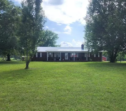 2030 Luray Rd, Huron, TN 38345 photo 1