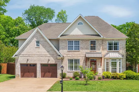 3688 Bentwood Cove Dr, Apison, TN 37302