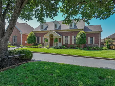 108 Carriage Way, Hendersonville, TN 37075