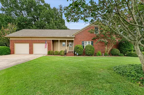 504 Nuckolls Rd, Bolivar, TN 38008