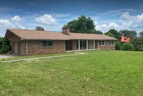 606 Turn Table Rd, Sparta, TN 38583
