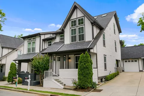 1720 Carvell Ave, Nashville, TN 37203