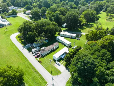 107 Trade St, Winchester, TN 37398