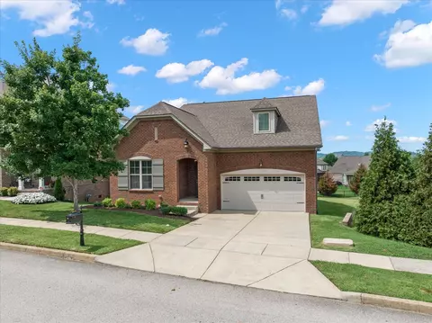 2631 Westerham Way, Thompsons Station, TN 37179