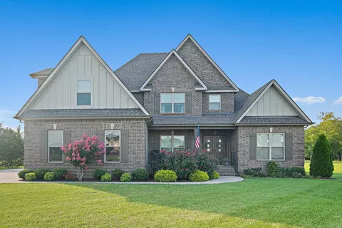 1018 Rhonda Dr, Christiana, TN 37037