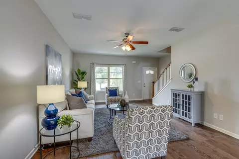 1060 Daniel Ln, Spring Hill, TN 37174 photo 5