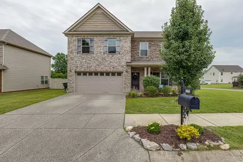 1060 Daniel Ln, Spring Hill, TN 37174 photo 2
