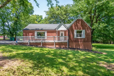 520 Nawakwa Trl, Madison, TN 37115