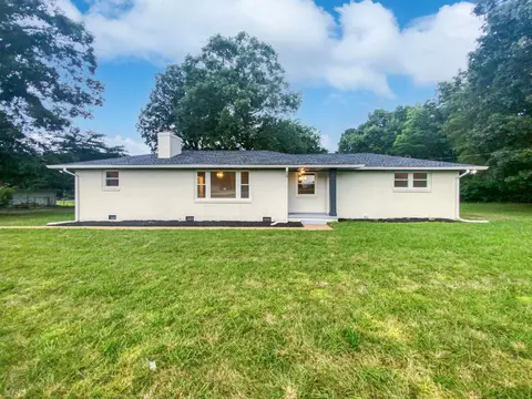 2807 Bearwallow Rd, Ashland City, TN 37015