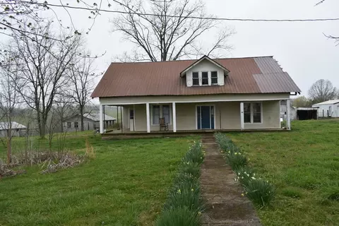 469 New Middleton Hwy, Gordonsville, TN 38563