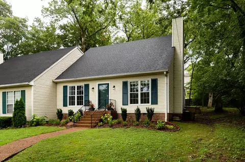 207 Brattlesboro Pl, Nashville, TN 37204