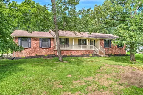 125 Mallard Dr, Hendersonville, TN 37075