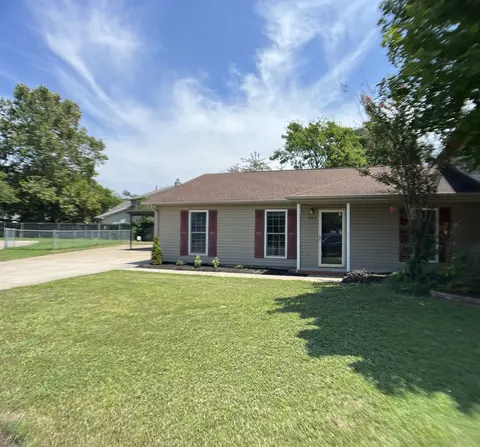 403 Jonquil Ct S, Murfreesboro, TN 37128