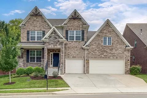 1332 Greenstone Ln, Nashville, TN 37221