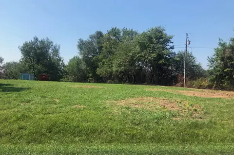 557 Vances Mill Rd, Franklin, KY 42134
