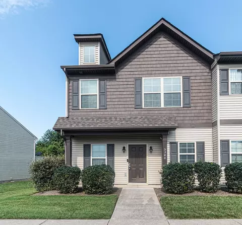 5340 Perlou Ln, Murfreesboro, TN 37128