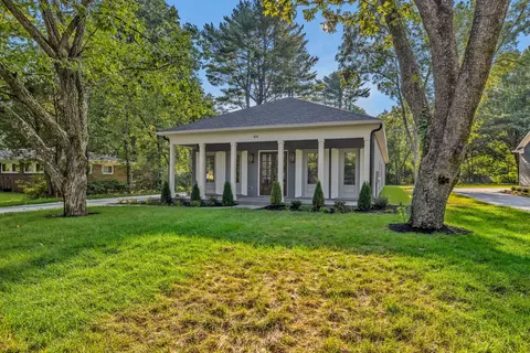 414 Minerva Dr, Murfreesboro, TN 37130