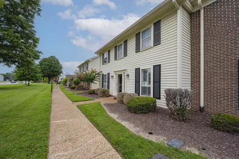 913 E Northfield Blvd, Murfreesboro, TN 37130 photo 3