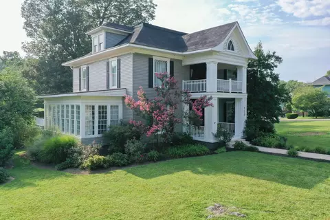 109 Liberty Pike, Bell Buckle, TN 37020