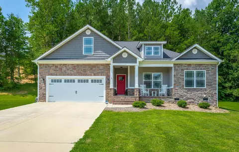 754 Ginger Lake Dr, Rock Spring, GA 30739