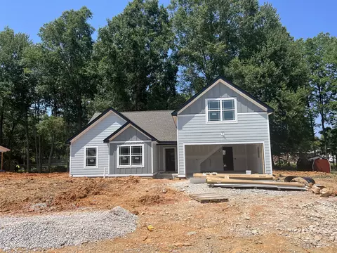 1084 Shaylee Dr, Springfield, TN 37172