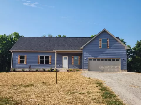 7685 Covington Rd, White House, TN 37188