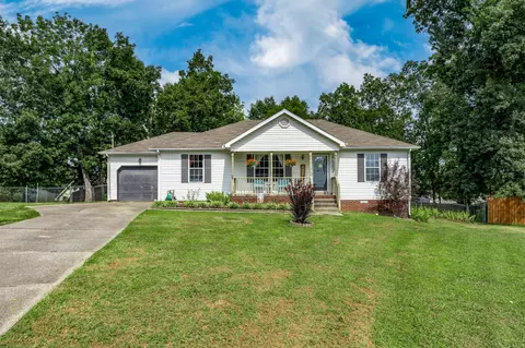 110 Lakota Ct, Smyrna, TN 37167