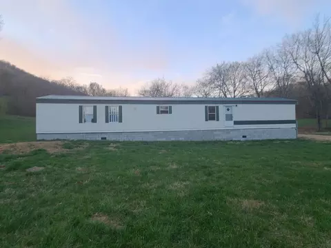 235 Fairground Ln, Whitleyville, TN 38588