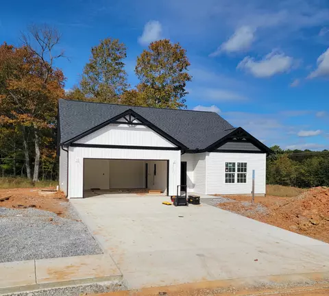 1369 Isaiah Dr, Clarksville, TN 37042
