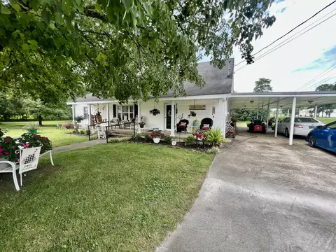 211 Chapel Hill Rd, Unionville, TN 37180
