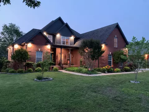 3212 Genoa Dr, Murfreesboro, TN 37128