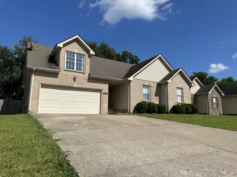 2549 Centerstone Cir, Clarksville, TN 37040