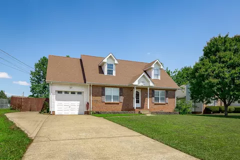 1355 Jenny Ln, Clarksville, TN 37042