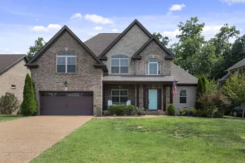 1105 Secretariat Dr, Mount Juliet, TN 37122