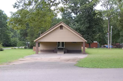 17 Cartwright Loop, Whitwell, TN 37397 photo 2
