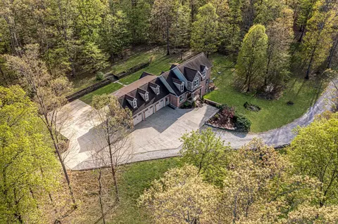 1288 Two Mile Rd, Dickson, TN 37055