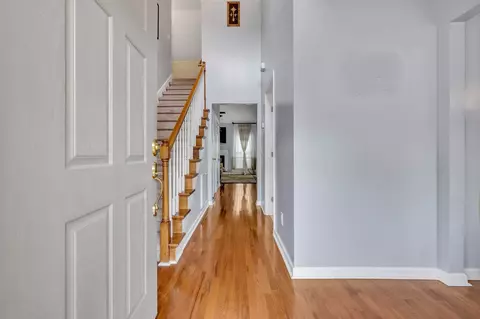 904 Creekedge Ct, Antioch, TN 37013