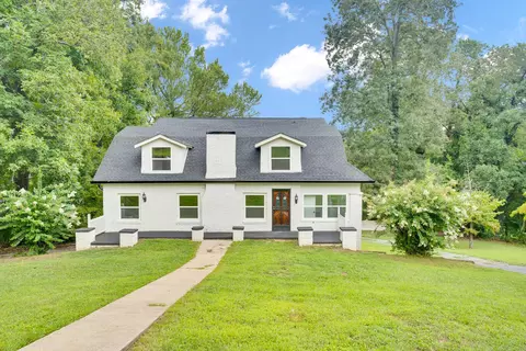 220 Washington Rd, Rossville, GA 30741