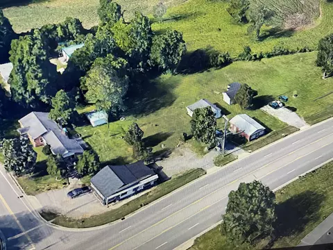 1400 Old Dover Rd, Clarksville, TN 37042
