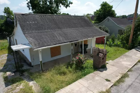 305 Towles Ave, Mcminnville, TN 37110