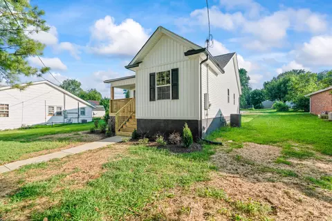 709 W 4th St, Dickson, TN 37055 photo 31