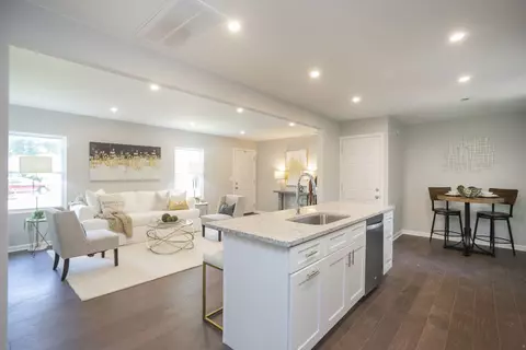 2966 Anderson Rd, Nashville, TN 37217