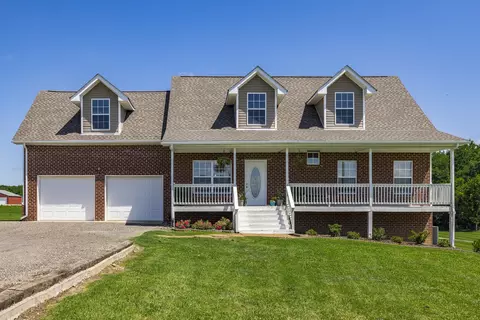 527 Governor Hall Rd, Castalian Springs, TN 37031
