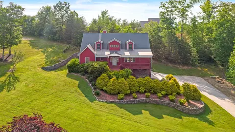 15816 Channel Pointe Dr, Sale Creek, TN 37373