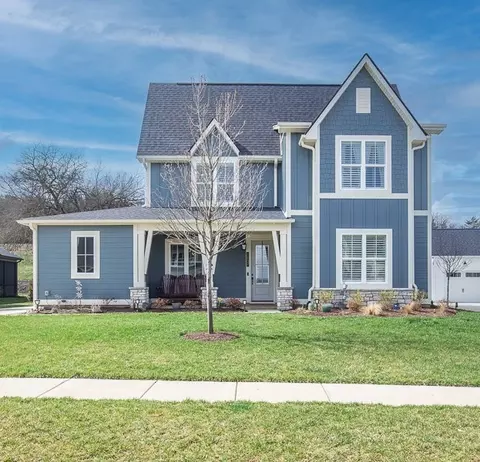 7237 Ludlow Dr, College Grove, TN 37046